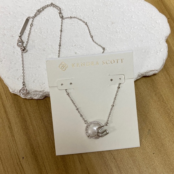 Kendra Scott Silver Circle Pendant Necklace - Picture 2 of 4